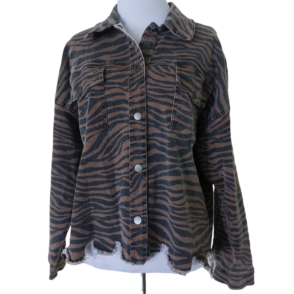 She + Sky Small Animal Print Cotton Blend Tiger Denim Like Lightweight Jacket